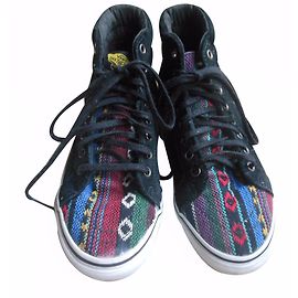 Vans lindos preto camurça acolchoada e lindo tecido multicolorido unisex oi top formadores Preto