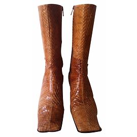 Miu Miu Stiefel Hellbraun