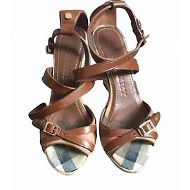 Burberry Wedge mules Beige