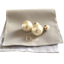 Dior Earrings Eggshell