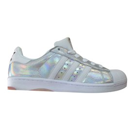 Baskets Adidas Superstar Argentées Taille 38 Argenté