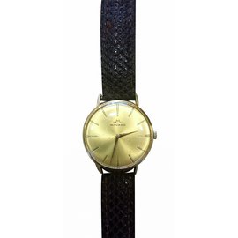 Movado-Gold Mecanical Watch-Brown