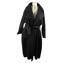 Avelon Coat Black
