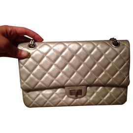 Chanel-Handtaschen-Silber