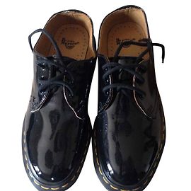 Dr. Martens Lace ups Black