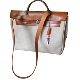 Hermès-Handbag-Beige