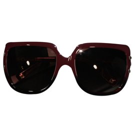 Christian Dior-Graphix-Dark red