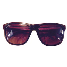 Gucci-Oculos escuros-Outro