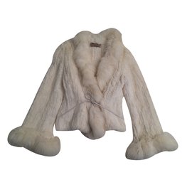 Rizal Jacket Eggshell