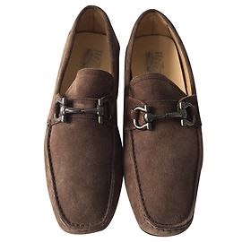 Salvatore Ferragamo Guidare i mocassini Castagno
