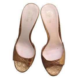 Prada für Neiman Marcus Gold Golden