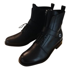 Fendi-Biker boots-Black