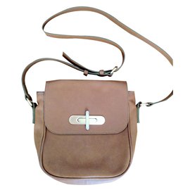 Avril Gau Handbag Caramel