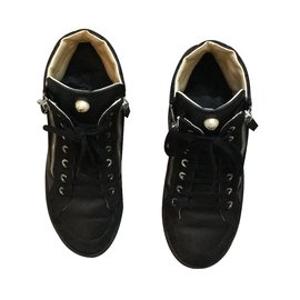 Chanel-Sneakers Noirs-Noir