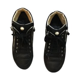 Chanel-scarpe da ginnastica-Nero