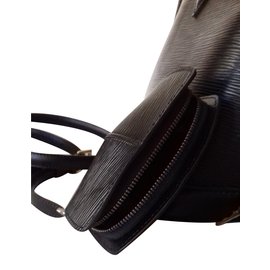 Louis Vuitton-Handbag-Black