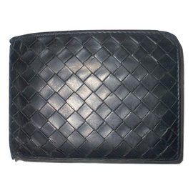Bottega Veneta-Wallet-Black