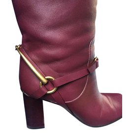 Gucci-Stiefel-Pflaume