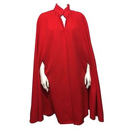 Cape Miss Valentino Rosso