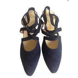 Charles Jourdan Heels Blue