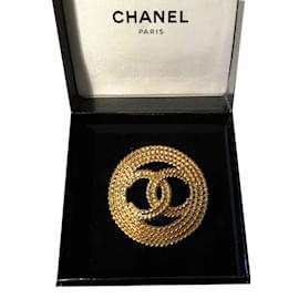 Chanel Broche Doré