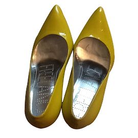 Free Lance Heels Yellow