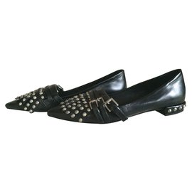 Zara-Sapatos com tachas-Preto