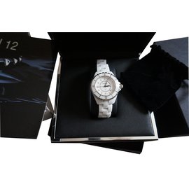 Chanel Fine watch White