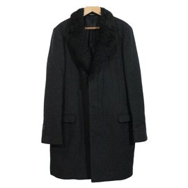 Ropa de abrigo para hombre Louis Vuitton occasione - Joli Closet