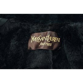 Yves Saint Laurent-Cappotto di pisello nero-Nero