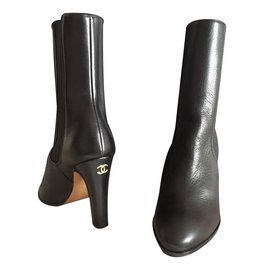 Chanel-Stiefel-Schwarz