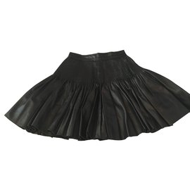 Fendi-Jupe-Noir