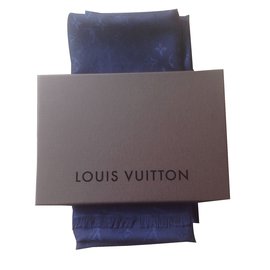 Louis Vuitton-Châle Monogram bleu nuit-Bleu