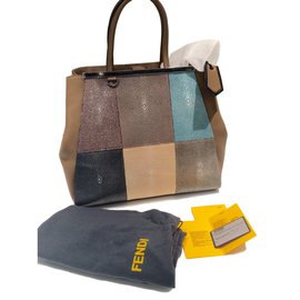 Fendi-2 jours in stingray-Python print,Taupe