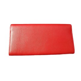 Chanel-Wallet-Red