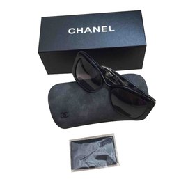 Chanel-Sunglasses-Black