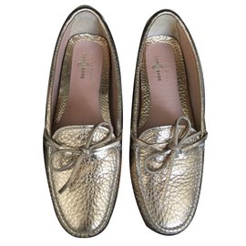 Car Shoes Mocassin picots Doré