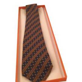 Hermès-Krawatten-Mehrfarben 