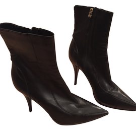 Fendi-Ankle Boots-Black