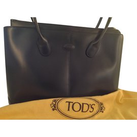 Tod's-Handbag-Blue