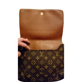 Louis Vuitton-Handtasche-Braun