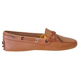 Tod's-Flats-Orange