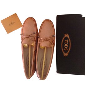 Tod's-Flats-Orange