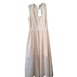 Sandro Kleid Beige