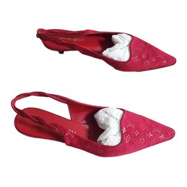 Louis Vuitton-Flats-Pink