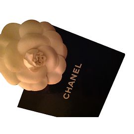 Chanel camelia Blanco