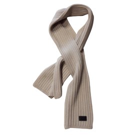 Fendi-Scarf-Eggshell
