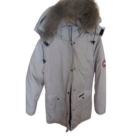 Canada Goose Mantel Roh