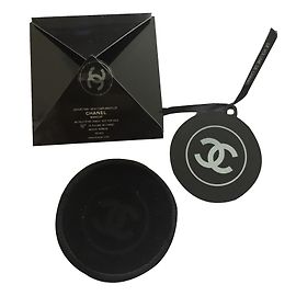 Chanel Espelho Outro