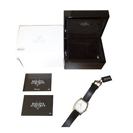 Autre Marque BULOVA ACCUTRON SWISS MADENEW RELÓGIO MASCULINO Multicor